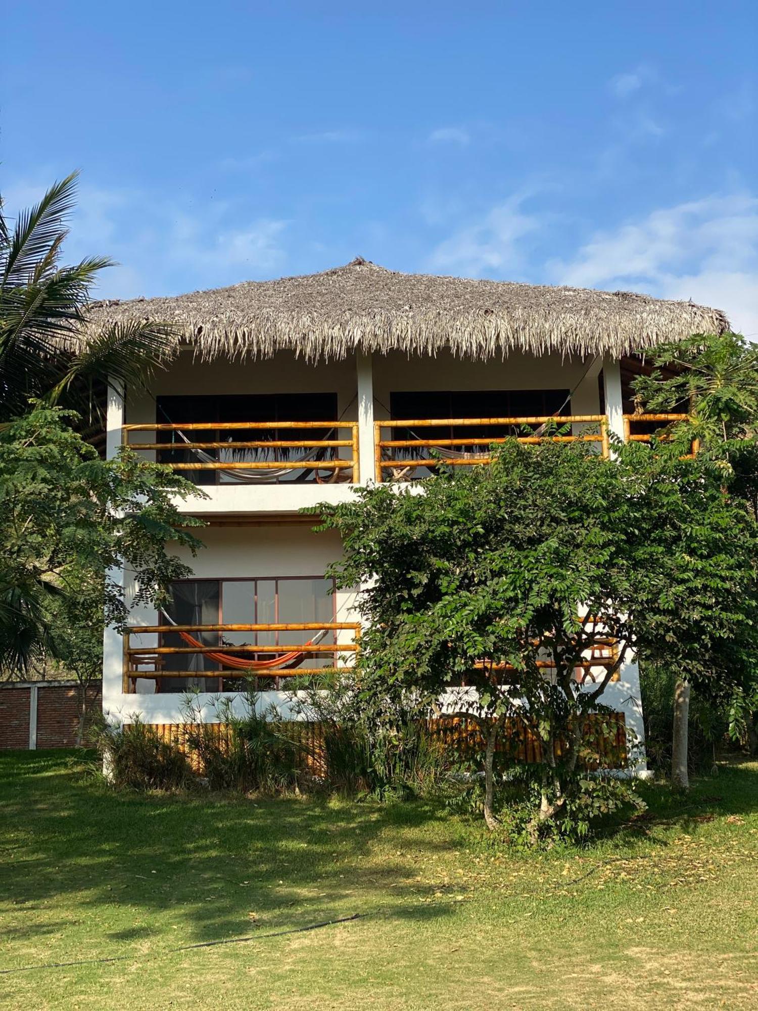 Hosteria Guachapeli Las Tunas Exteriör bild