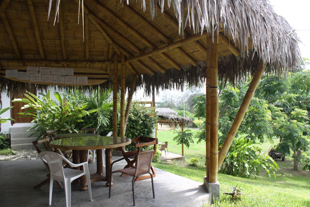 Hosteria Guachapeli Las Tunas Exteriör bild