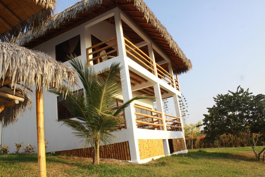 Hosteria Guachapeli Las Tunas Exteriör bild